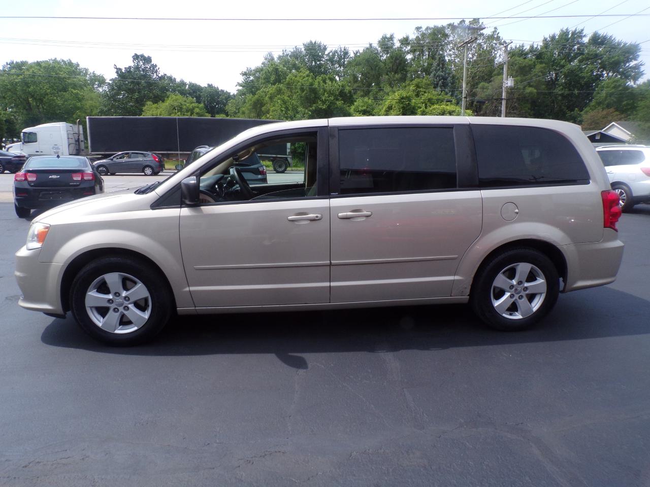 Dodge Grand Caravan SE 2013