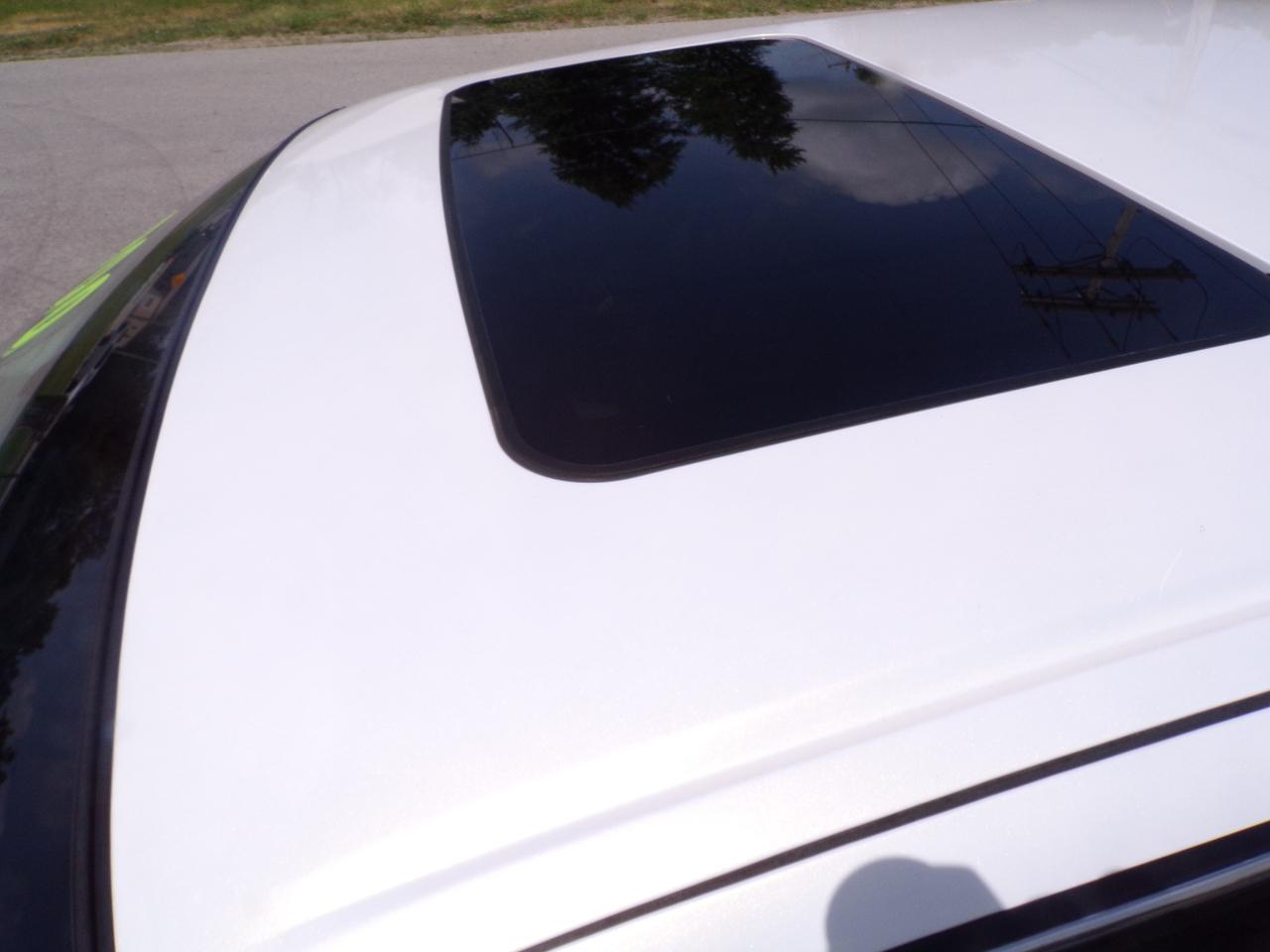 Cadillac DeVille Sedan 2005