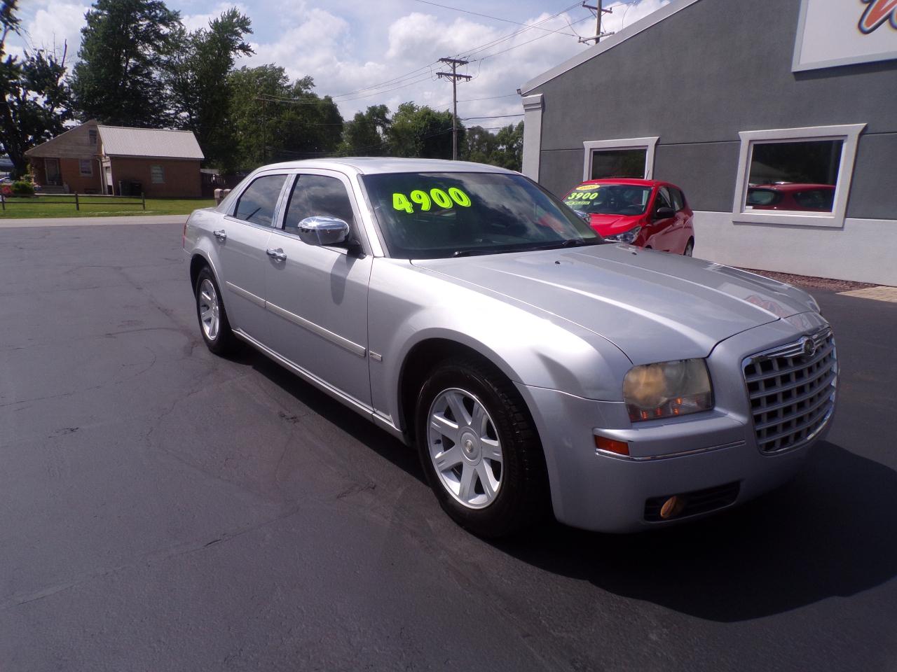 Chrysler 300 Touring 2005