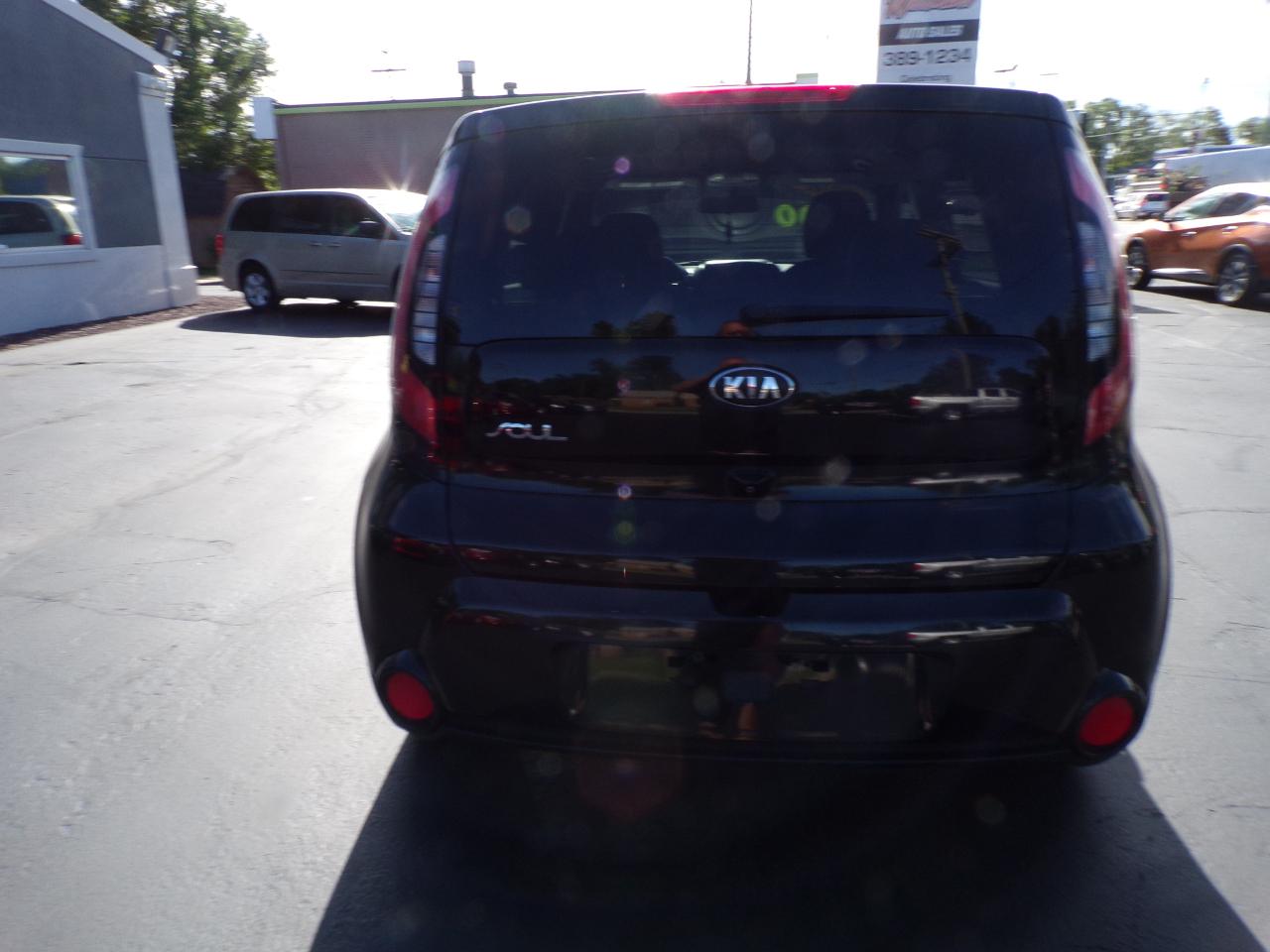 Kia Soul + w/Signature 2.0 Special Edition 2016