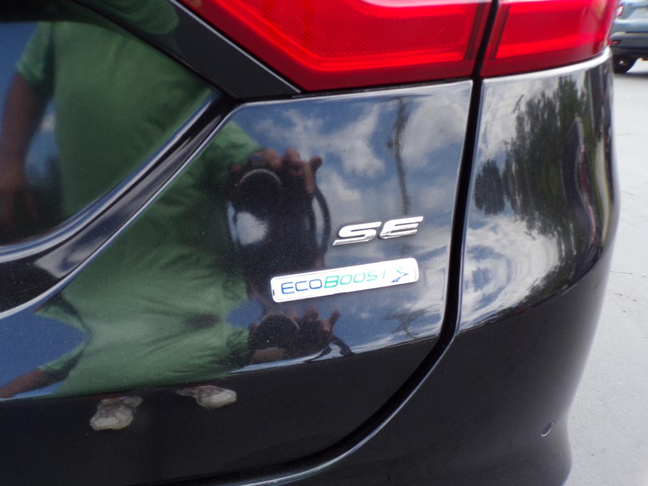 Ford Fusion SE 2015