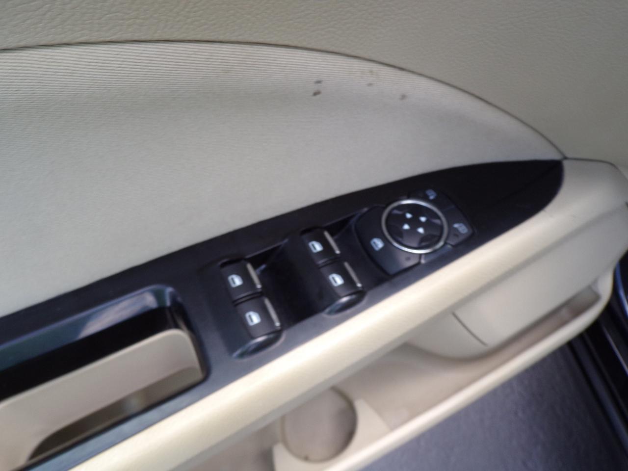 Ford Fusion SE 2015