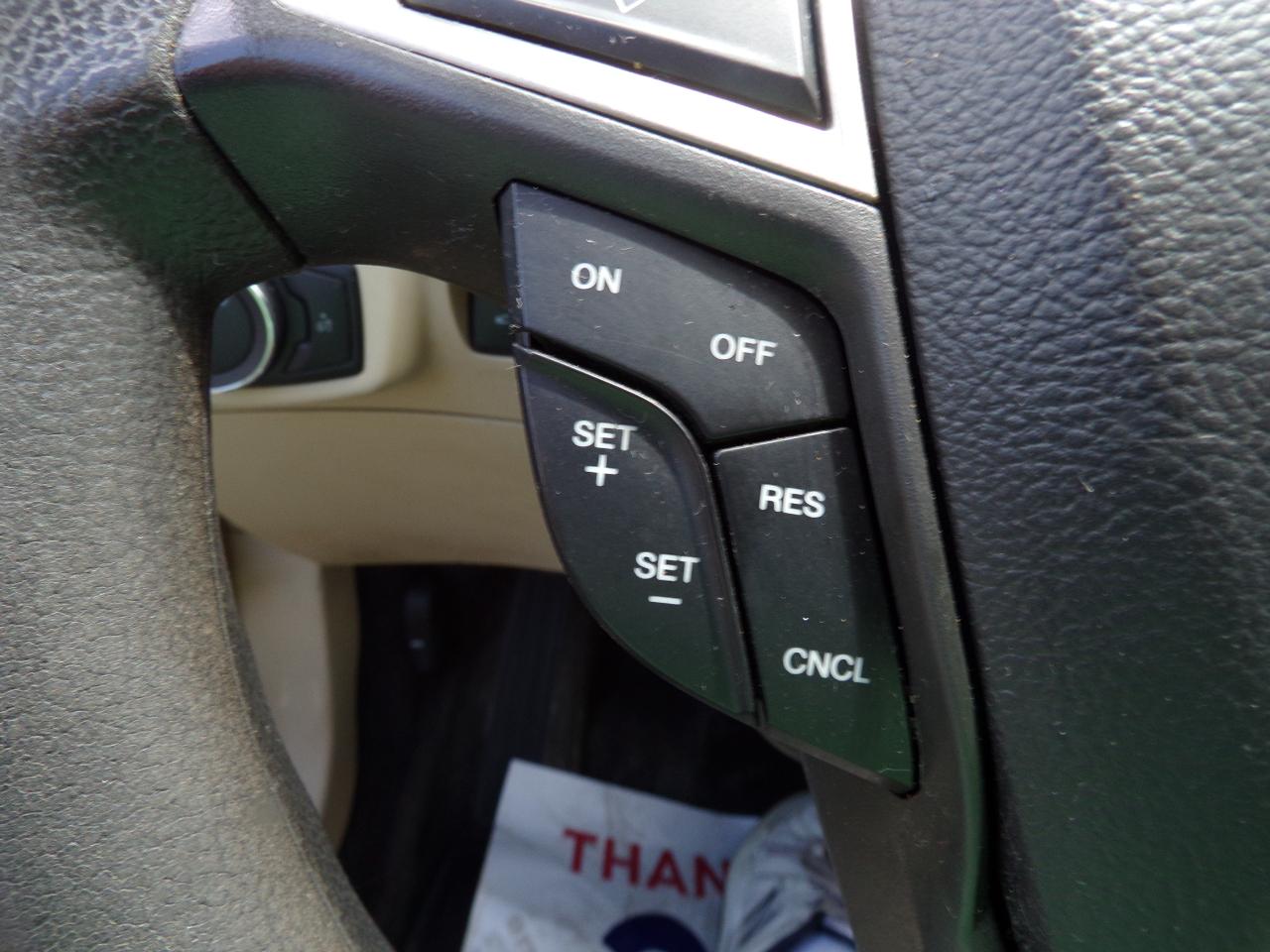 Ford Fusion SE 2015