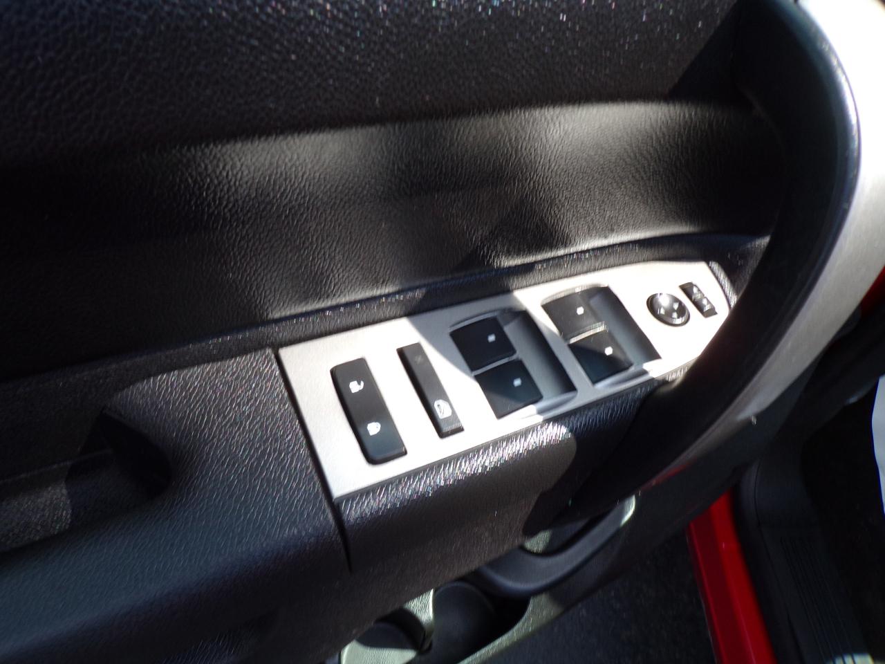 Chevrolet Silverado 1500 LT Crew Cab 4WD 2012