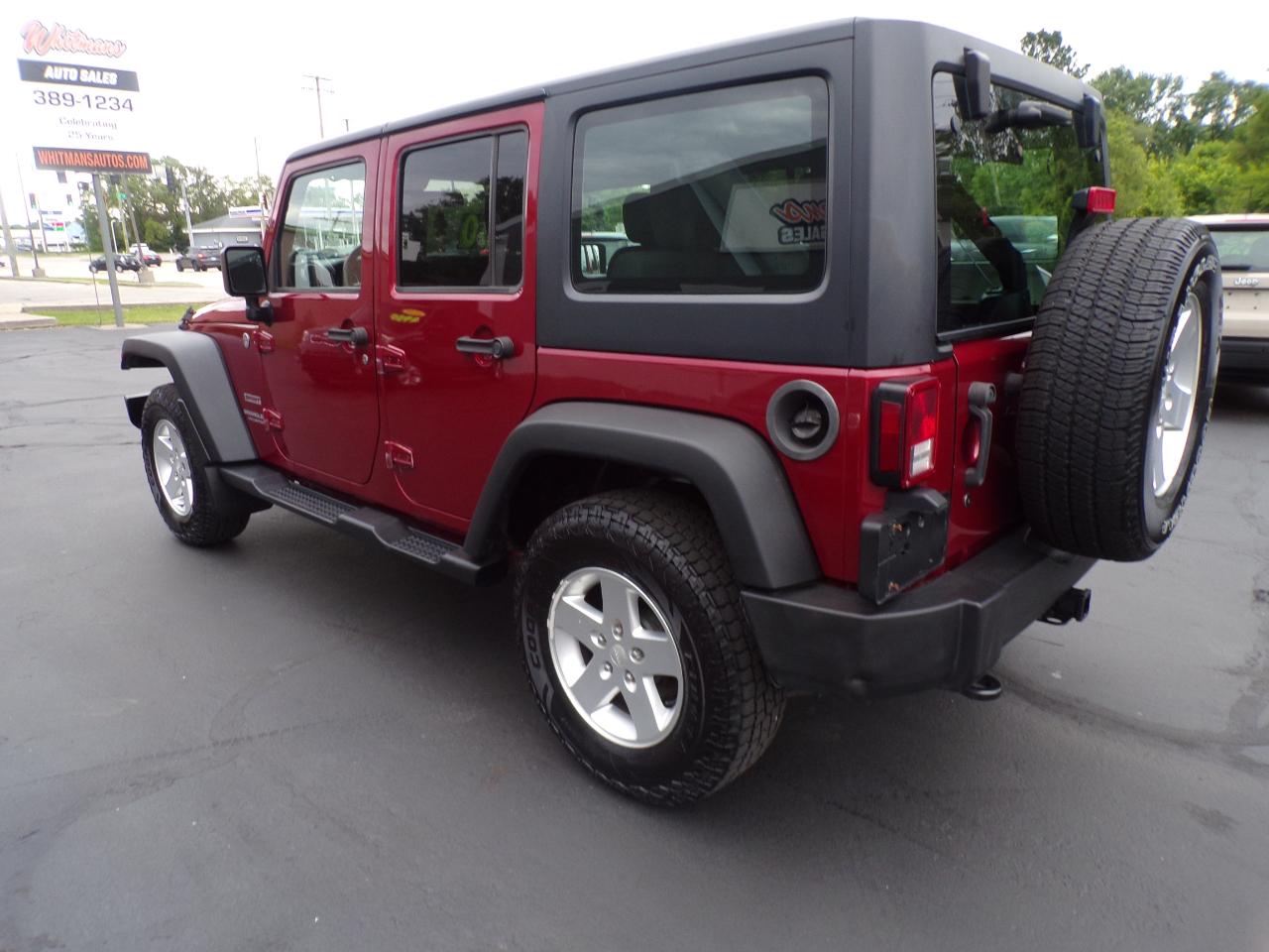 Jeep Wrangler Unlimited Sport 4WD 2011