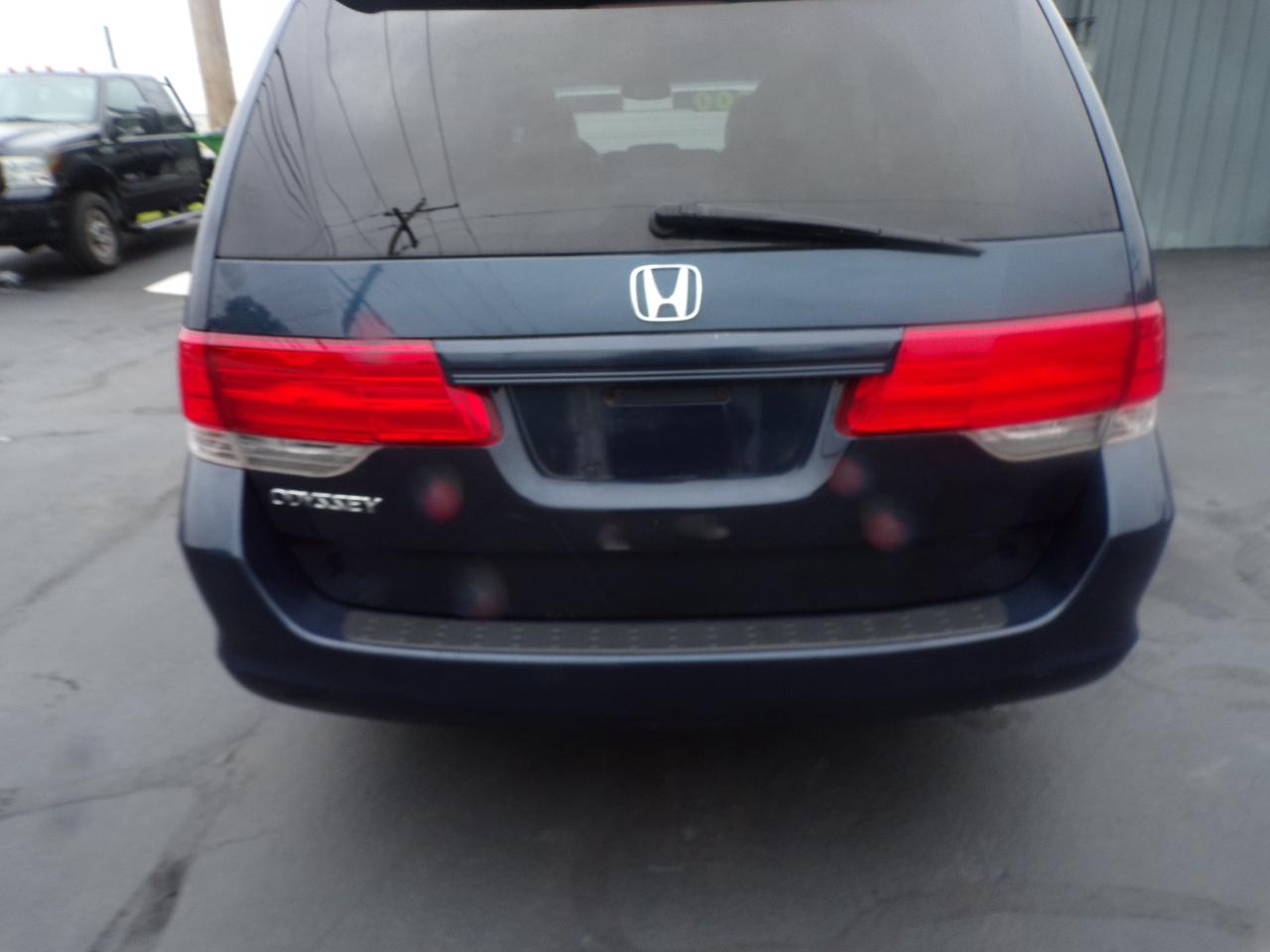 Honda Odyssey EX-L w/ DVD and Navigation 2010