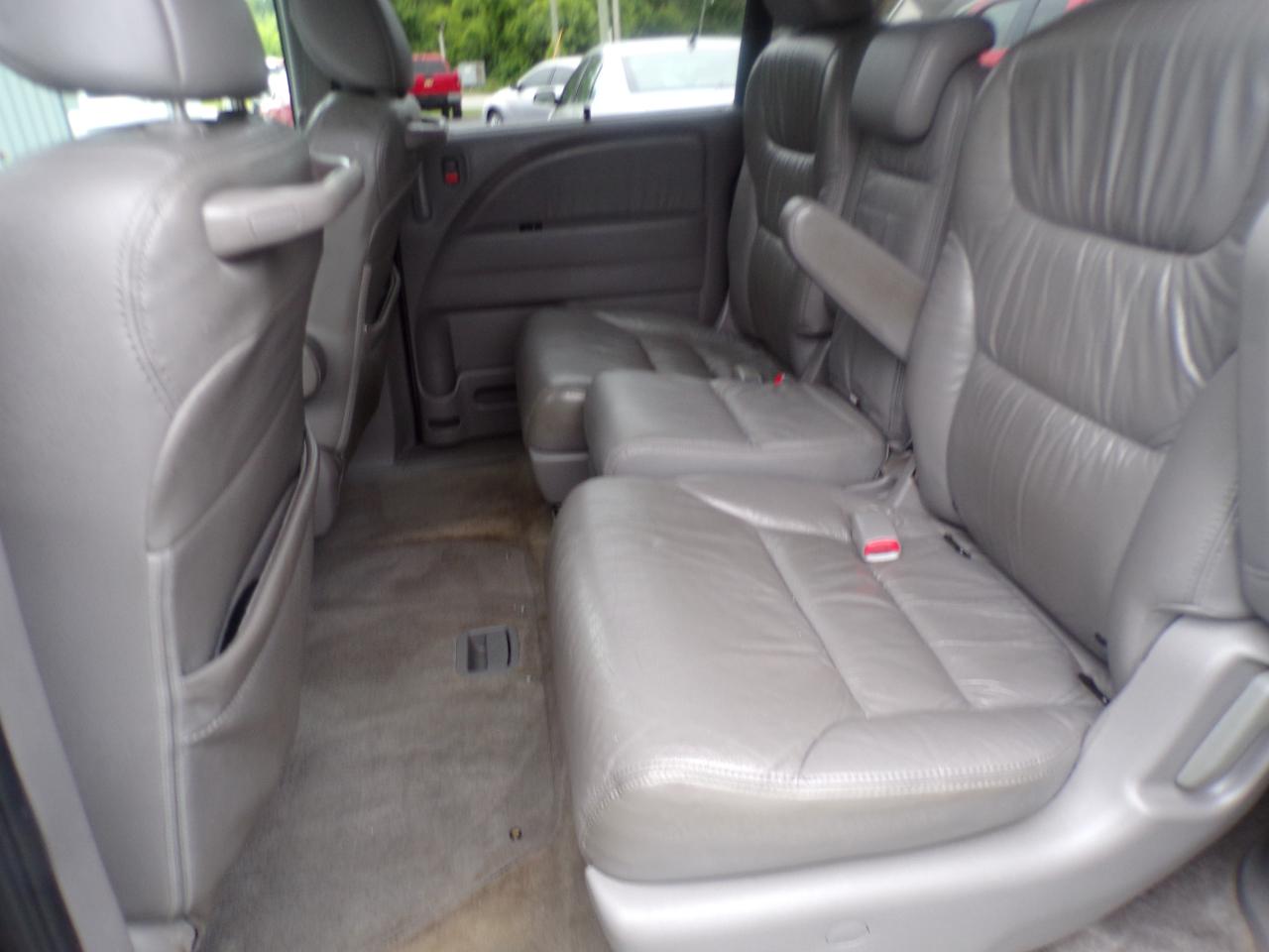 Honda Odyssey EX-L w/ DVD and Navigation 2010