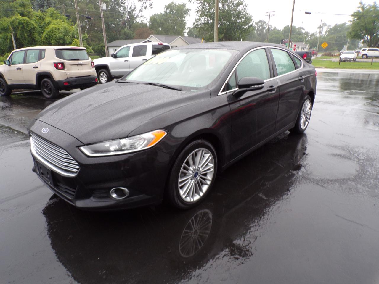 Ford Fusion SE 2015