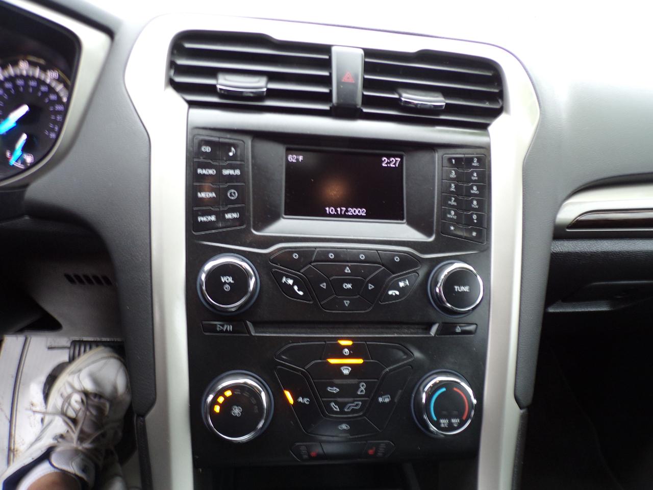 Ford Fusion SE 2015