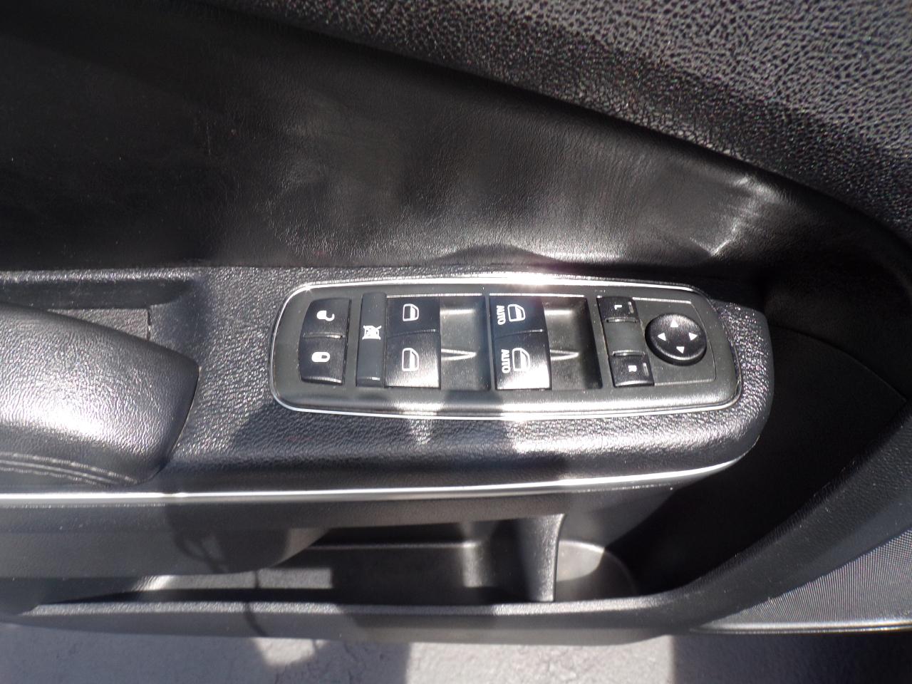 Chrysler 300 C AWD 2013