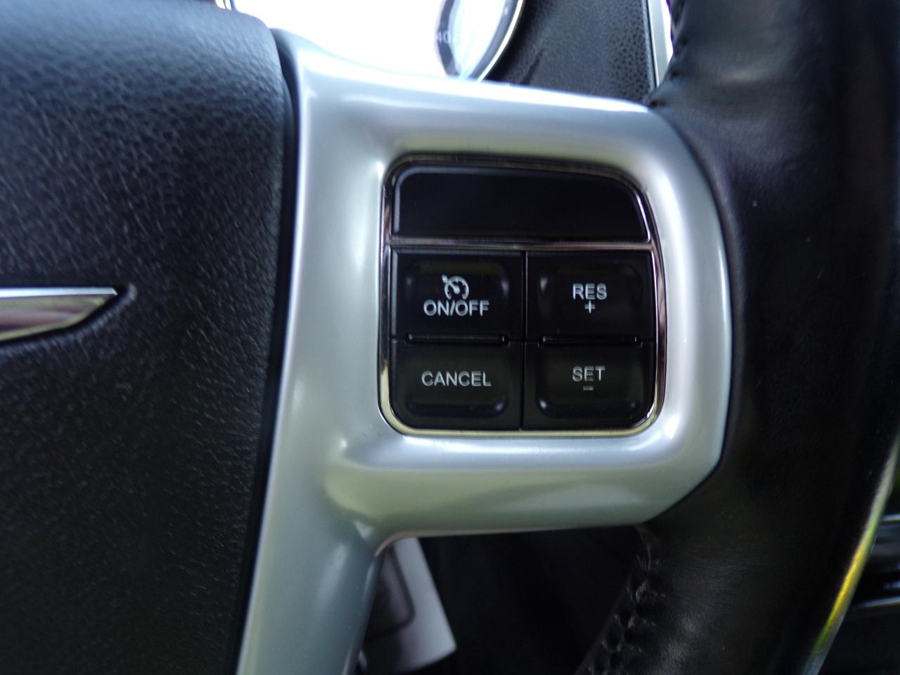 Chrysler 300 C AWD 2013
