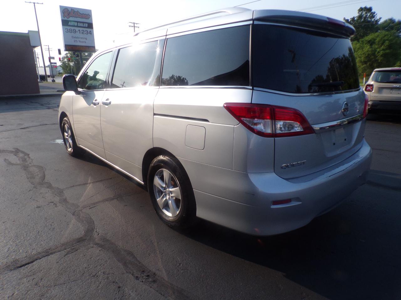 Nissan Quest SV 2017