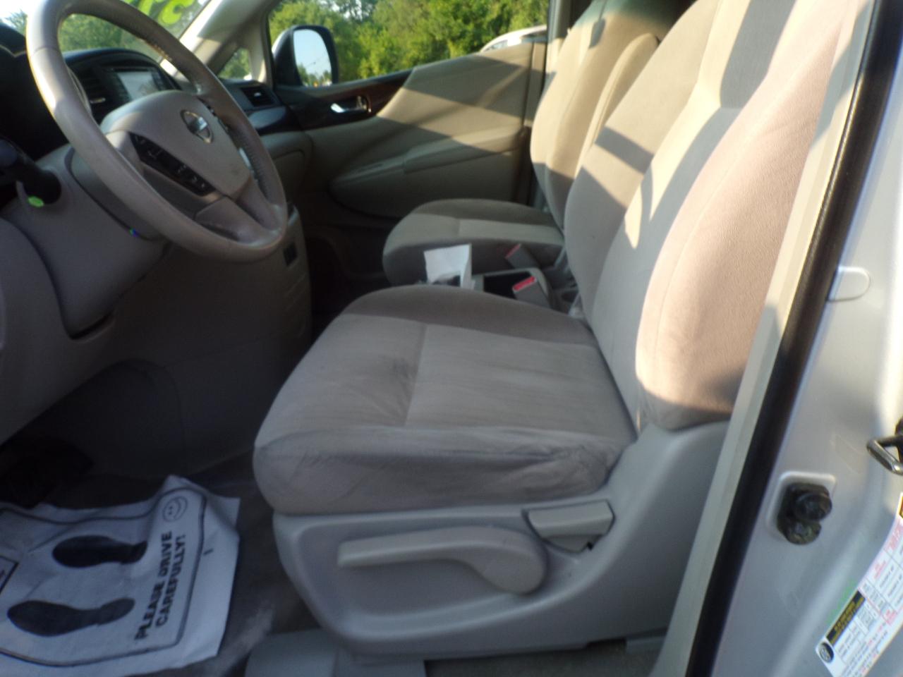 Nissan Quest SV 2017