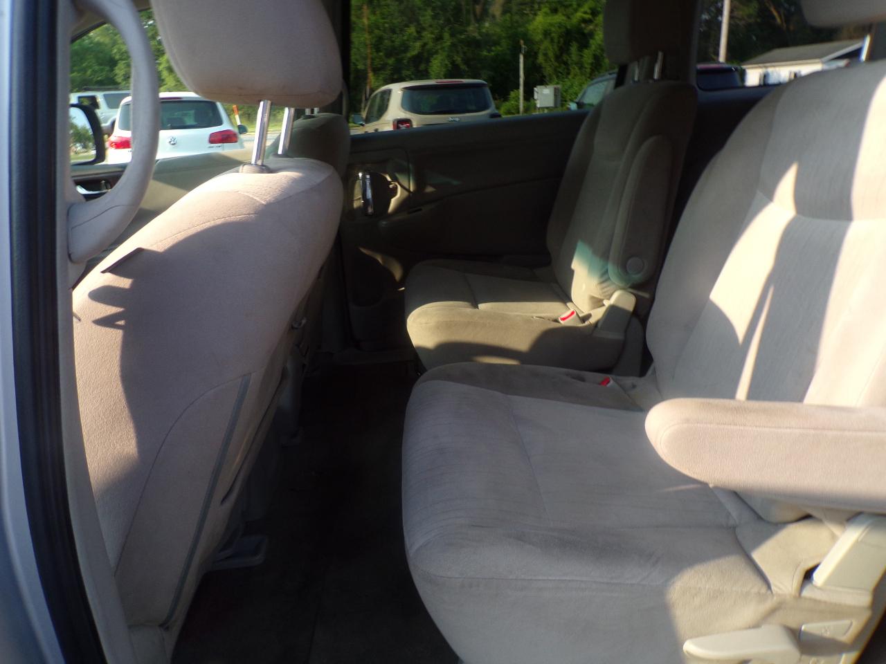 Nissan Quest SV 2017