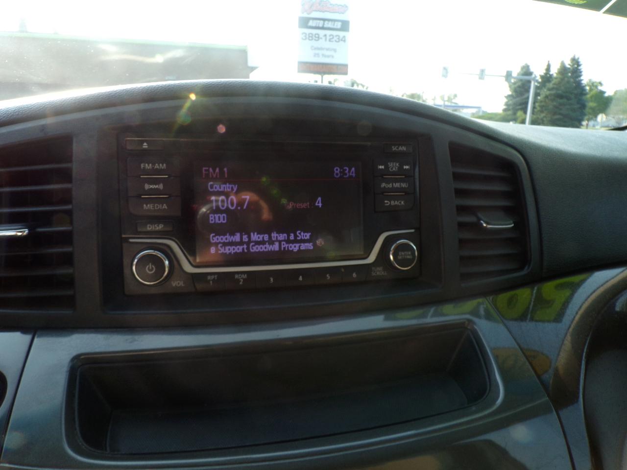 Nissan Quest SV 2017