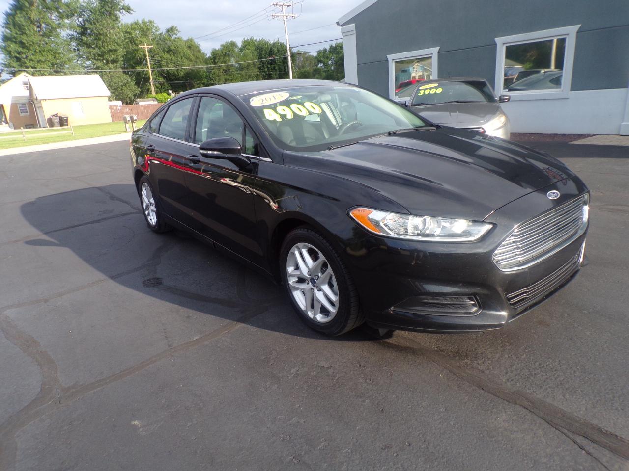 Ford Fusion SE 2013