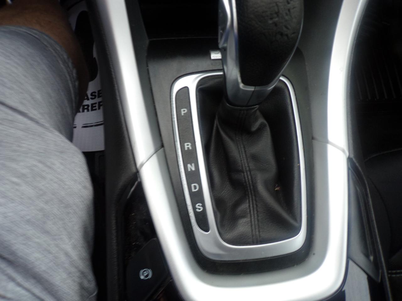Ford Fusion SE 2013