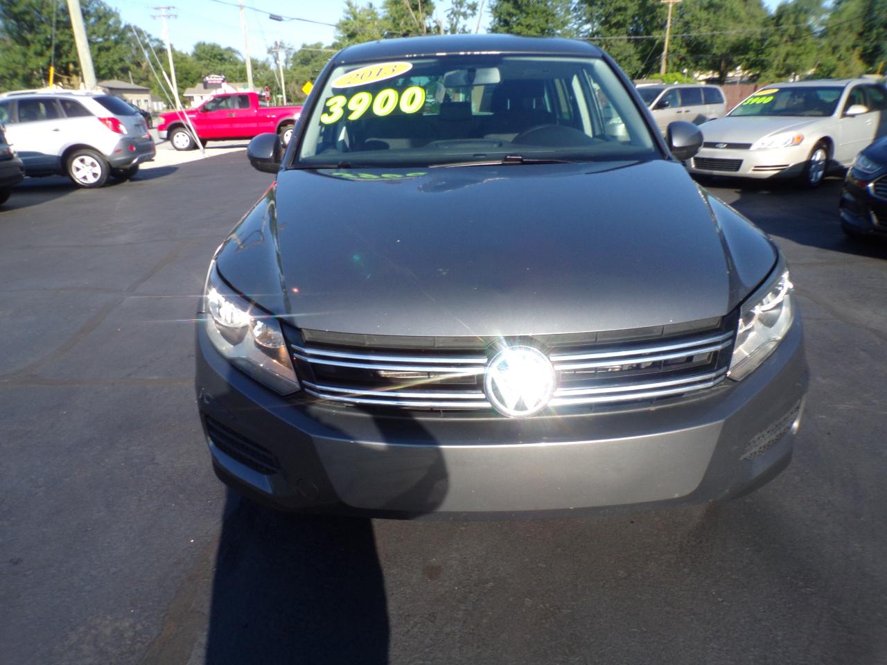 Volkswagen Tiguan S 2013