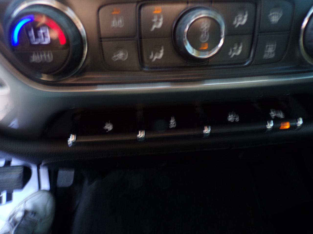 Chevrolet Silverado 1500 2LT Crew Cab 4WD 2014