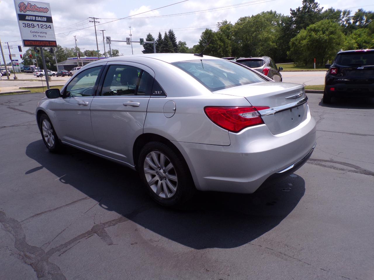 Chrysler 200 Touring 2012