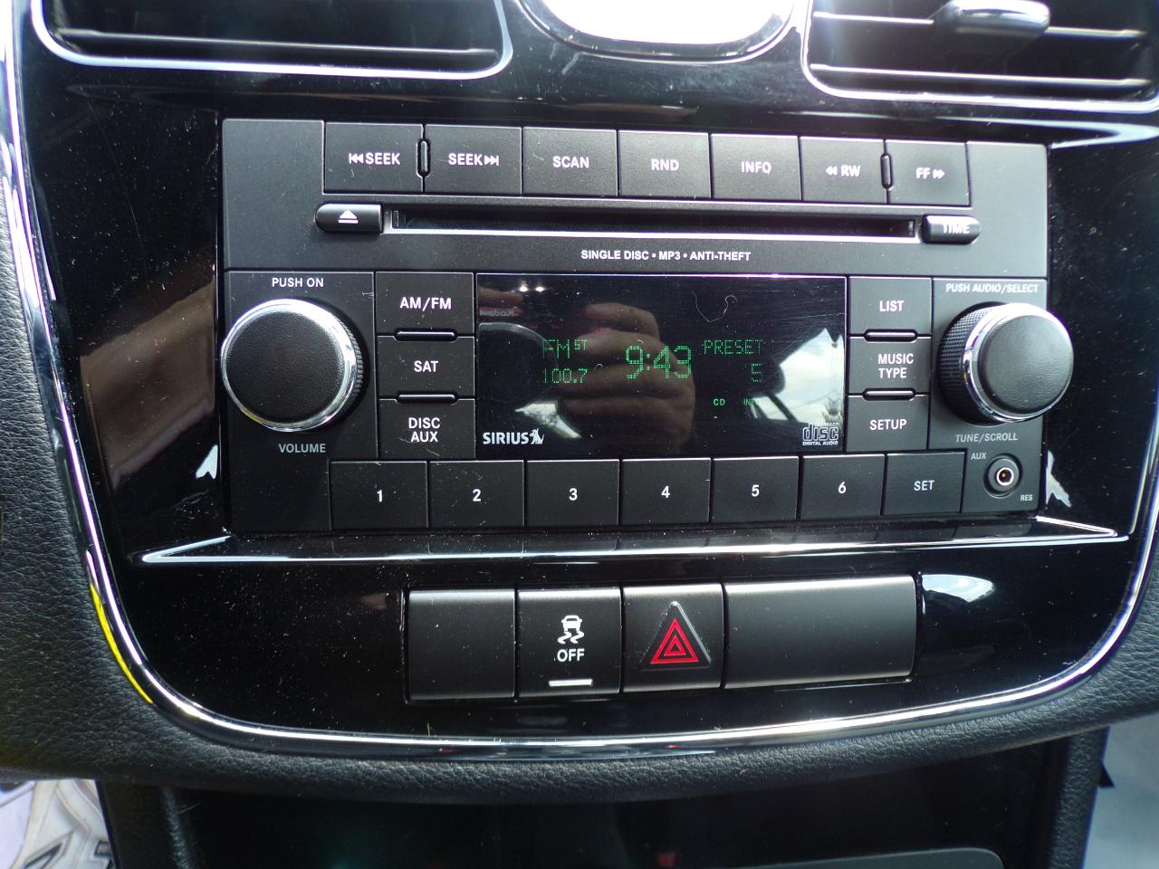 Chrysler 200 Touring 2012