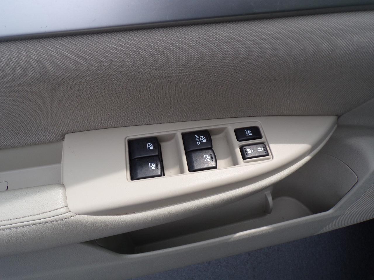 Subaru Outback 2.5i Premium 2014
