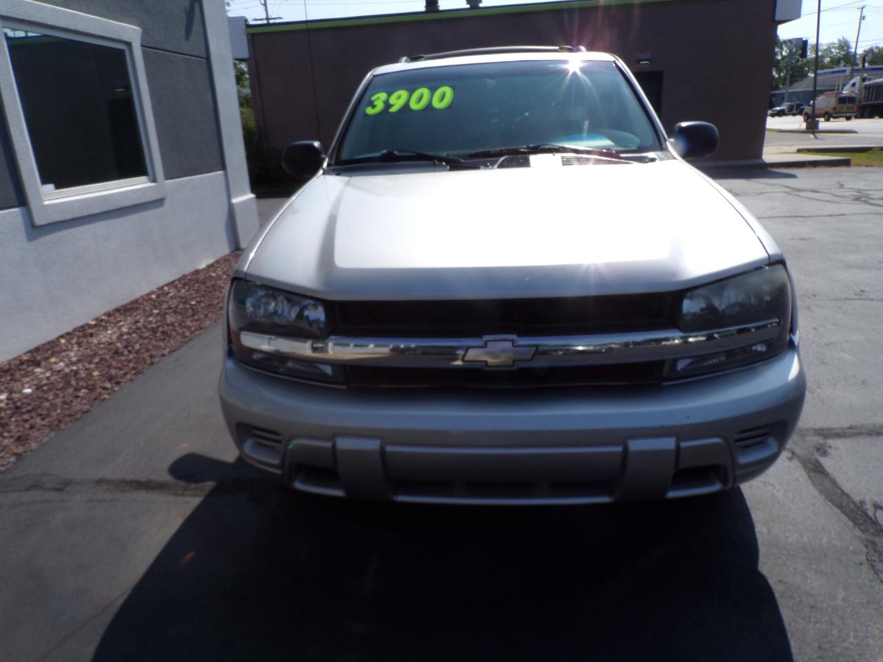 Chevrolet TrailBlazer LS 4WD 2004