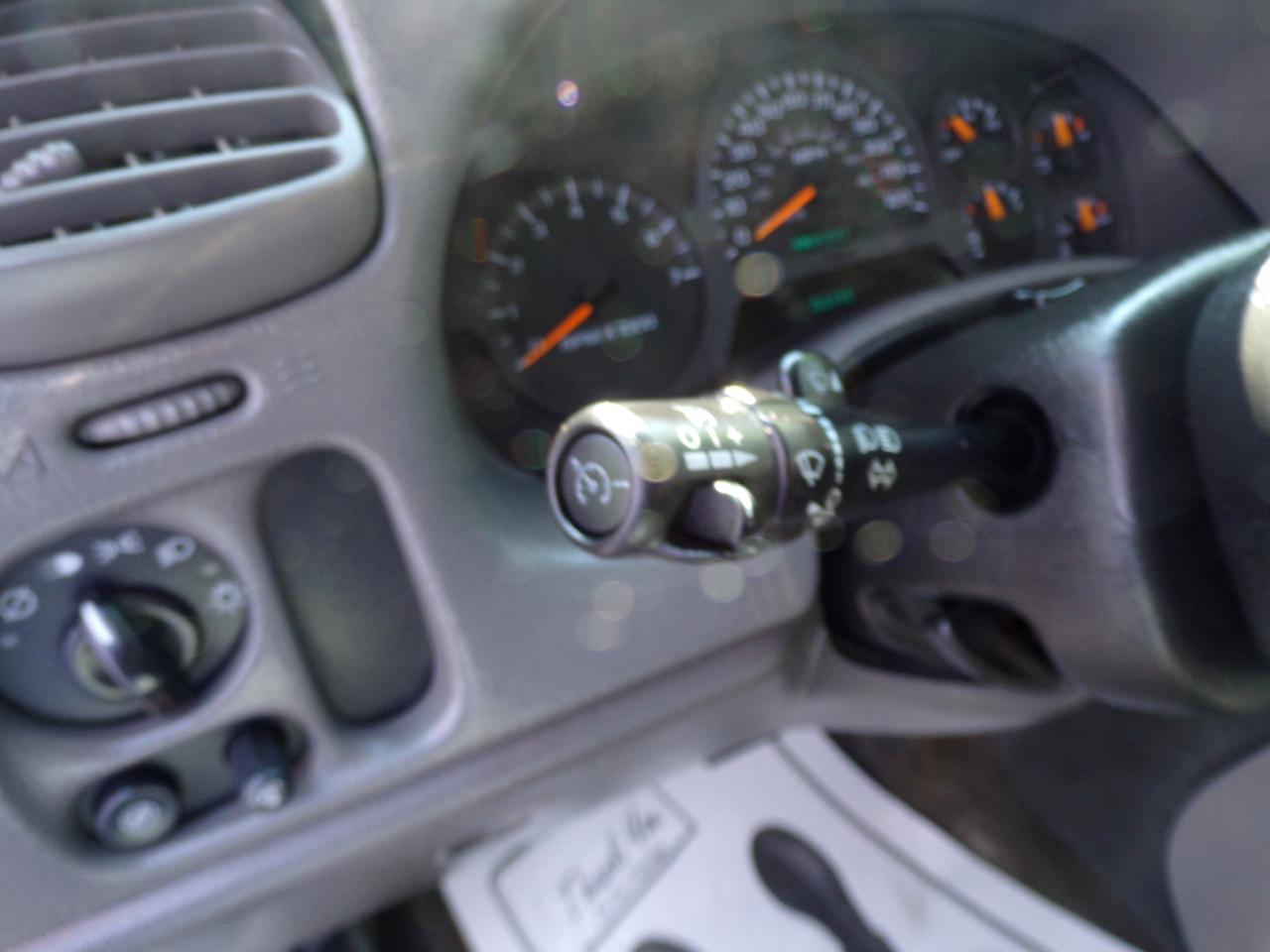 Chevrolet TrailBlazer LS 4WD 2004