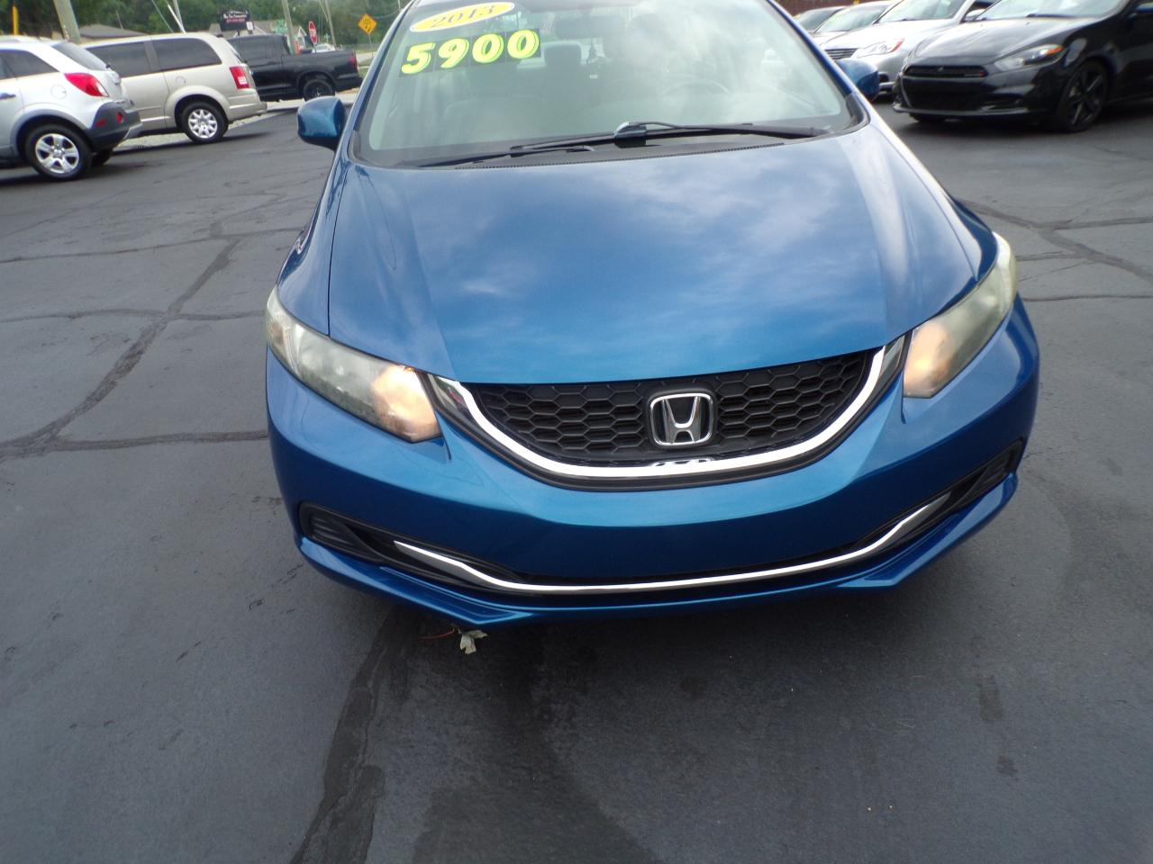 Honda Civic LX Sedan 5-Speed AT 2013