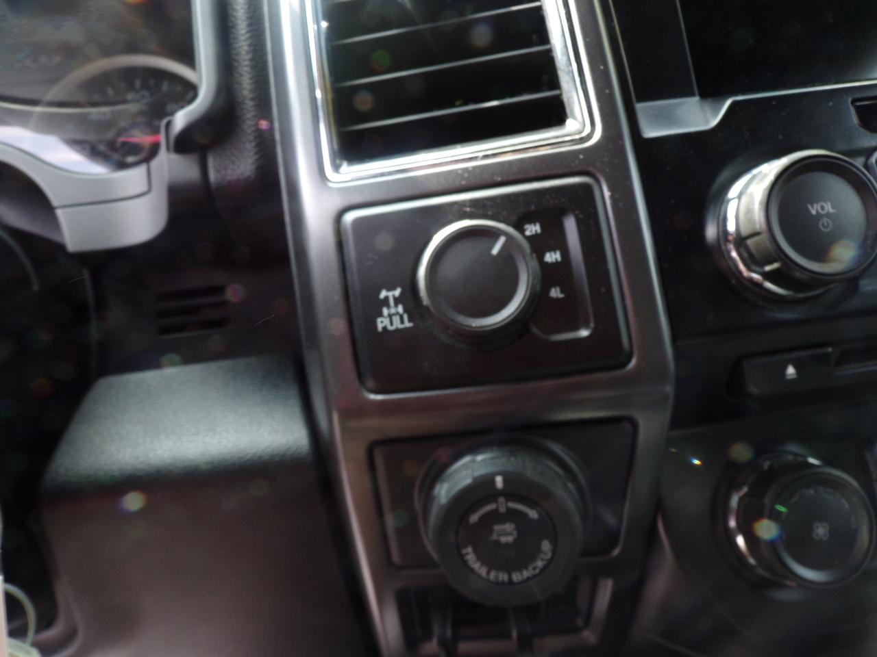 Ford F-150 Lariat SuperCrew 6.5-ft. Bed 4WD 2017