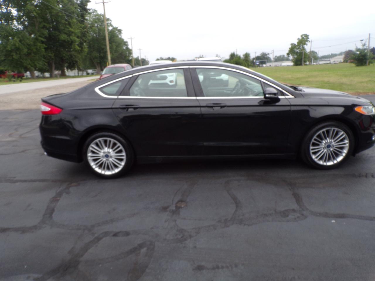 Ford Fusion SE 2014