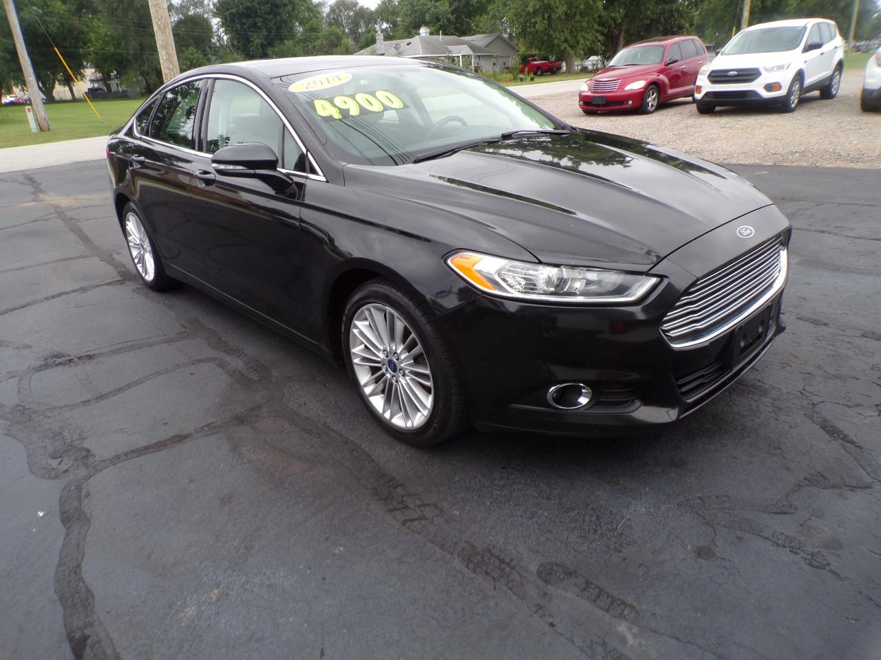 Ford Fusion SE 2014