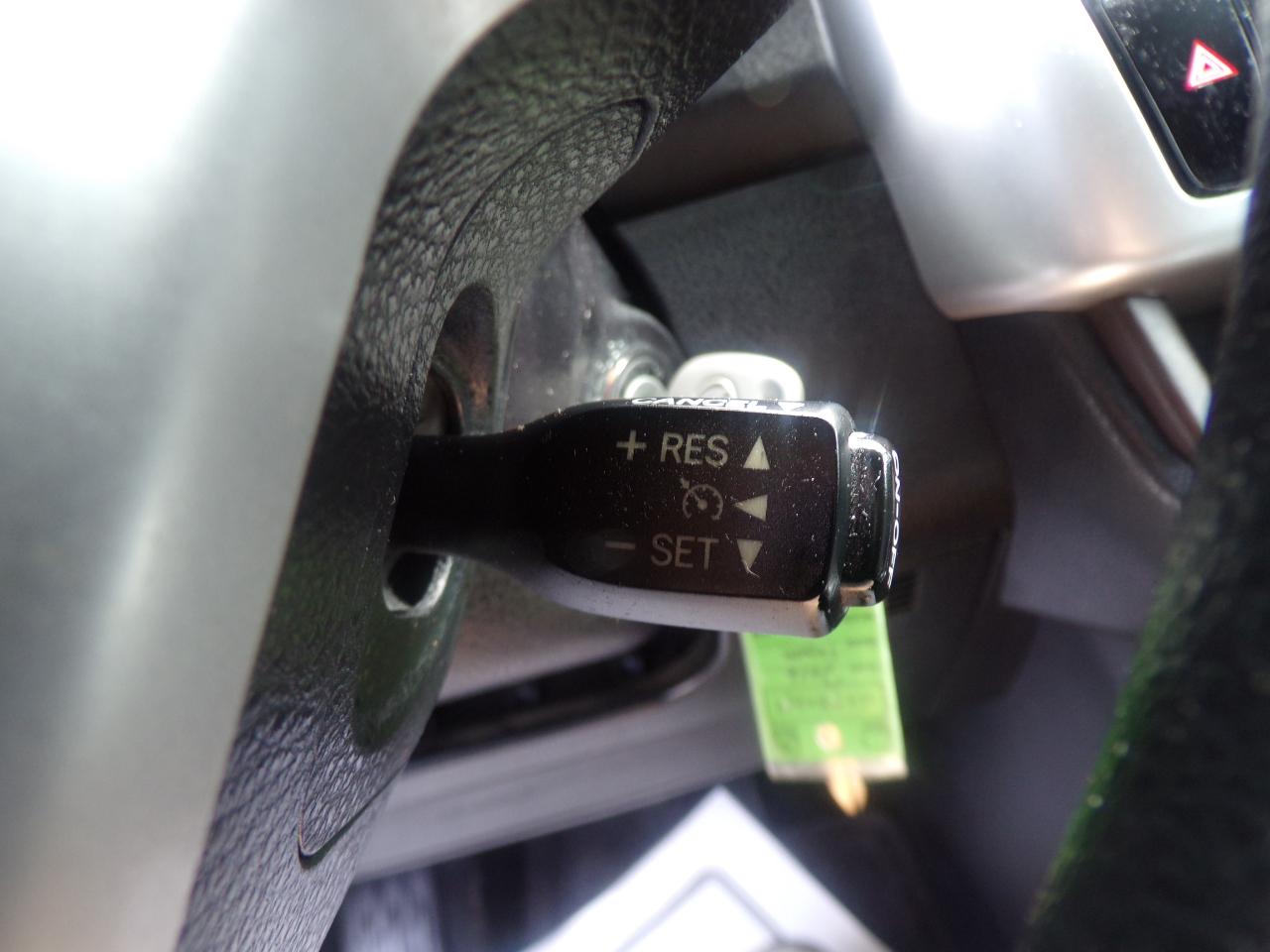 Toyota Highlander LE FWD I4 2016