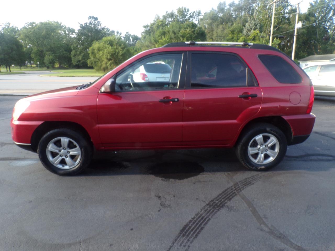 Kia Sportage LX 2WD AT 2010