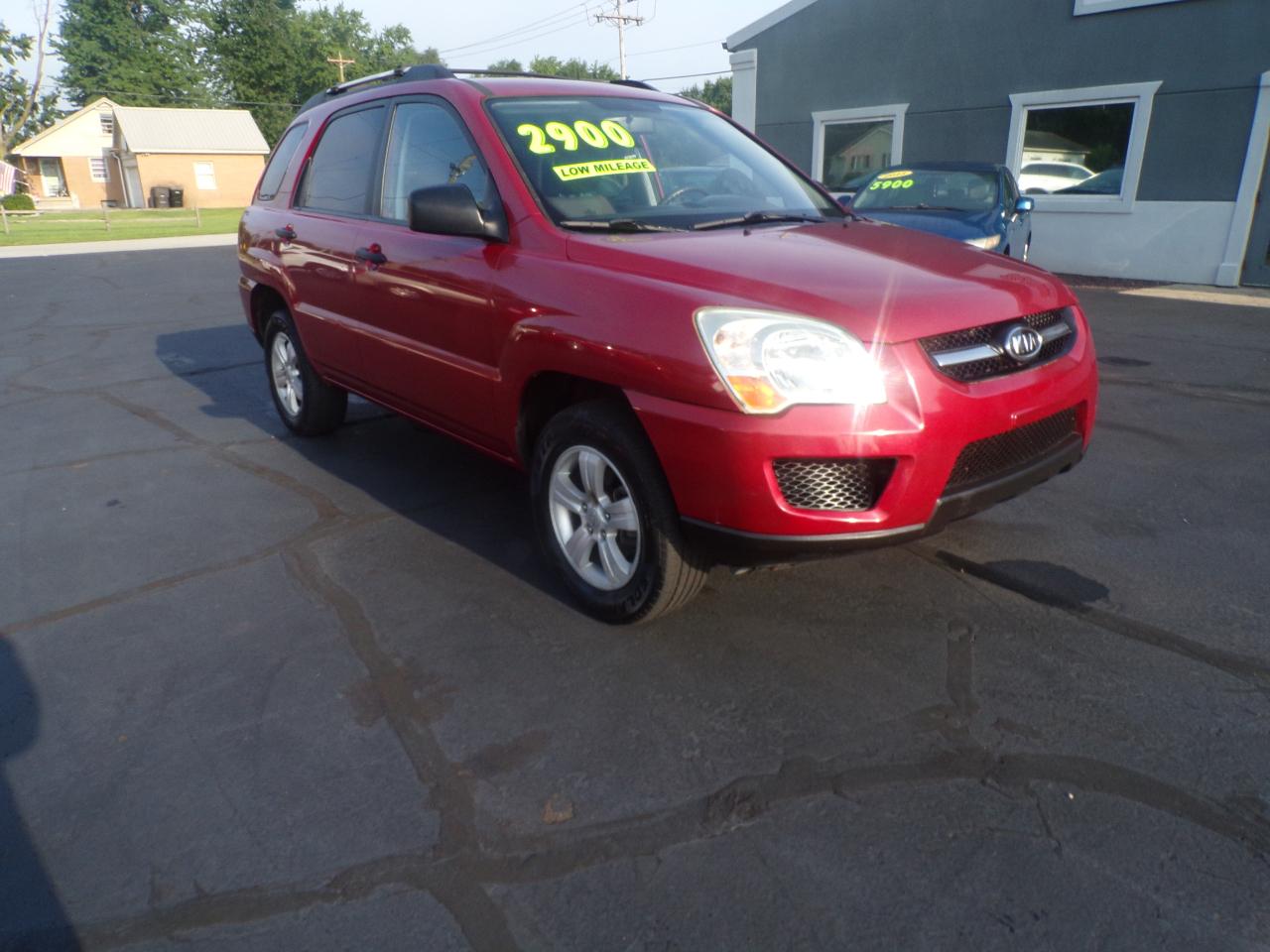 Kia Sportage LX 2WD AT 2010