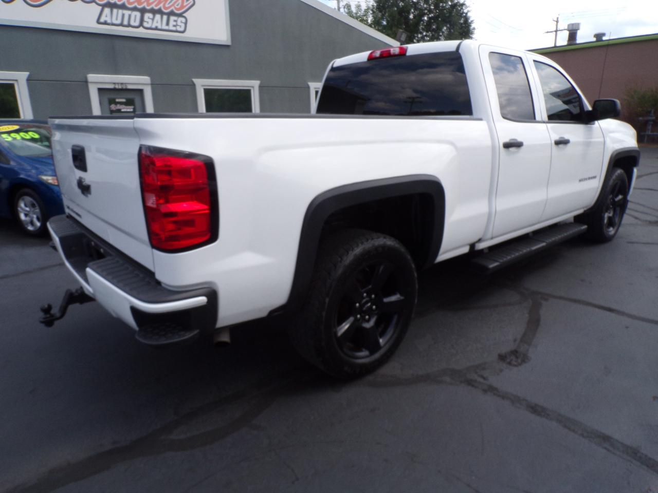 Chevrolet Silverado 1500 LT Dbl Cab 4WD 2017