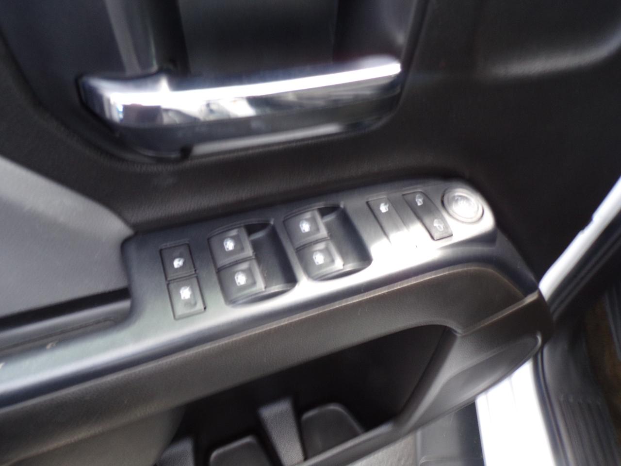 Chevrolet Silverado 1500 LT Dbl Cab 4WD 2017