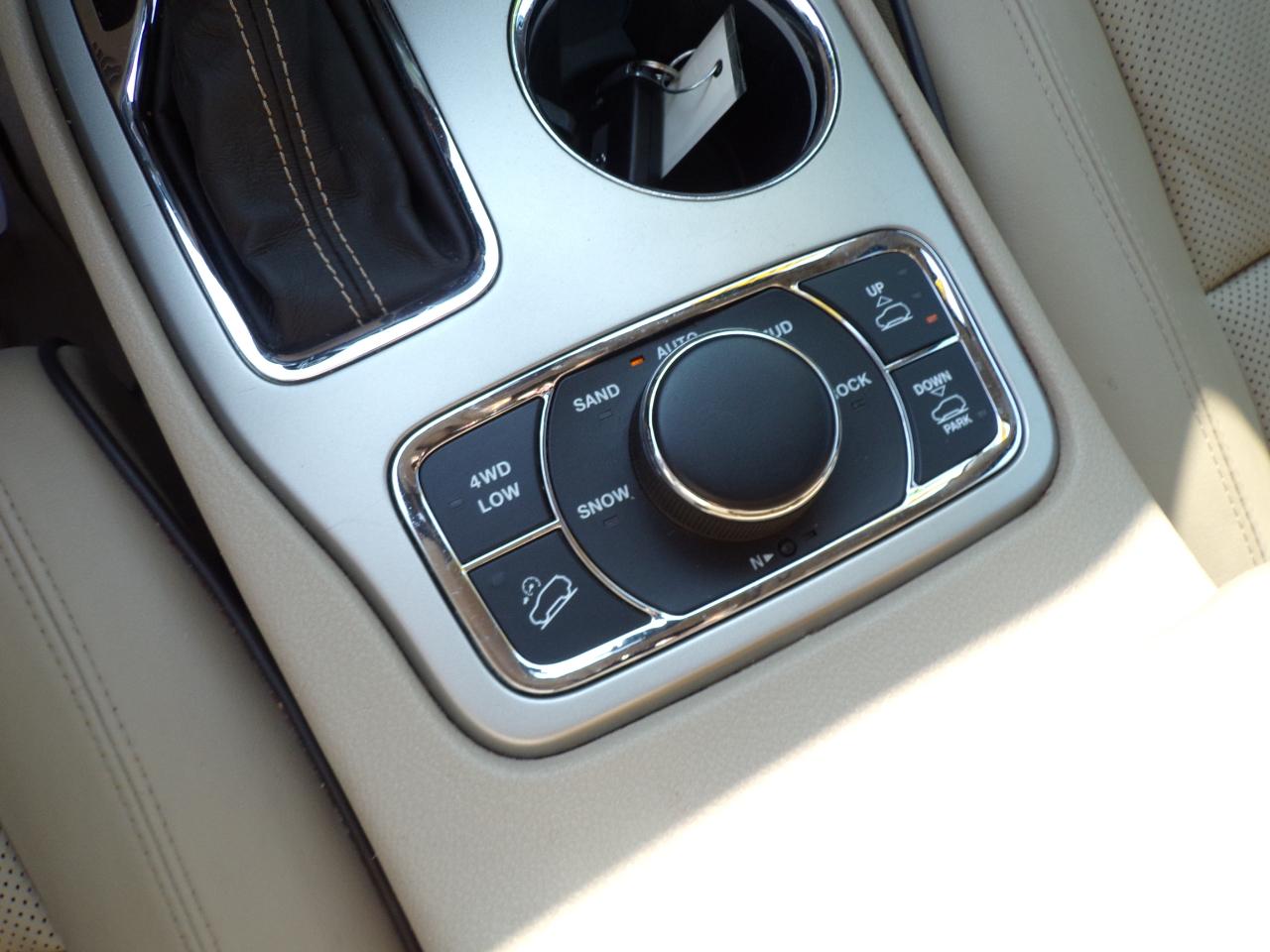 Jeep Grand Cherokee Overland 4WD 2017