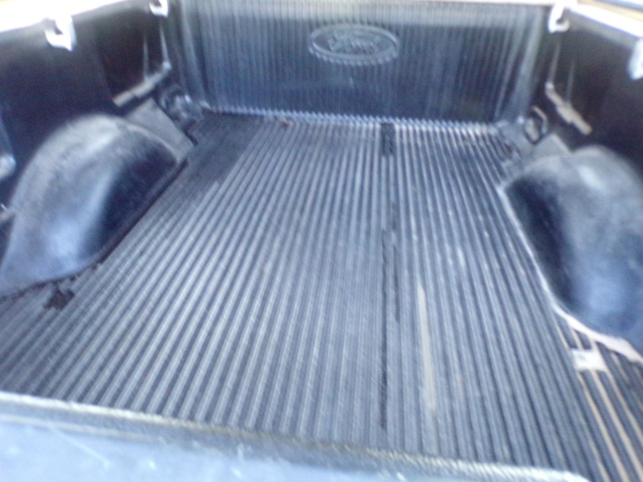 Ford F-150 XLT SuperCab Long Bed 4WD 2005