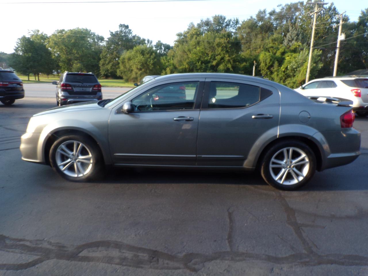Dodge Avenger Mainstreet 2011