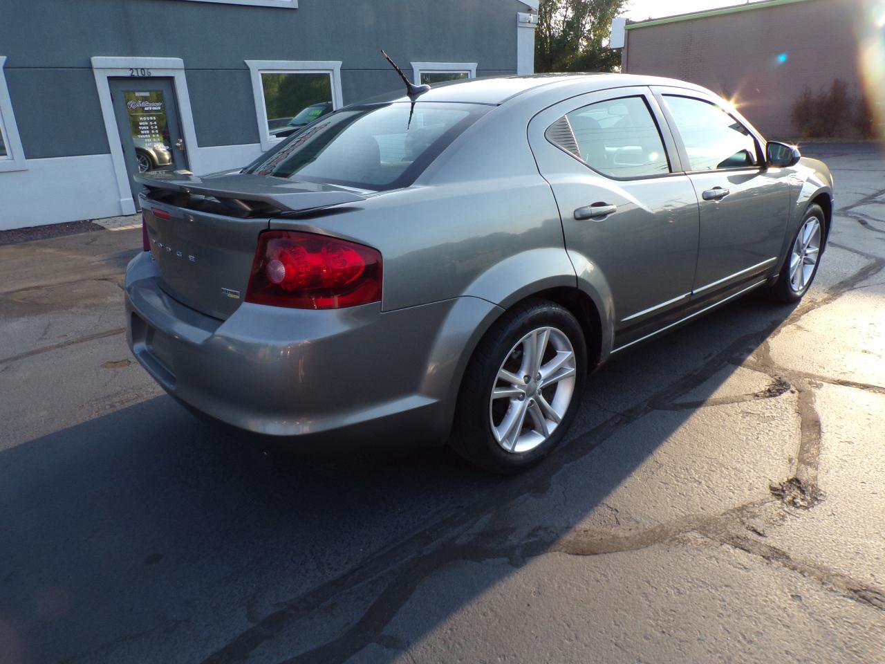 Dodge Avenger Mainstreet 2011