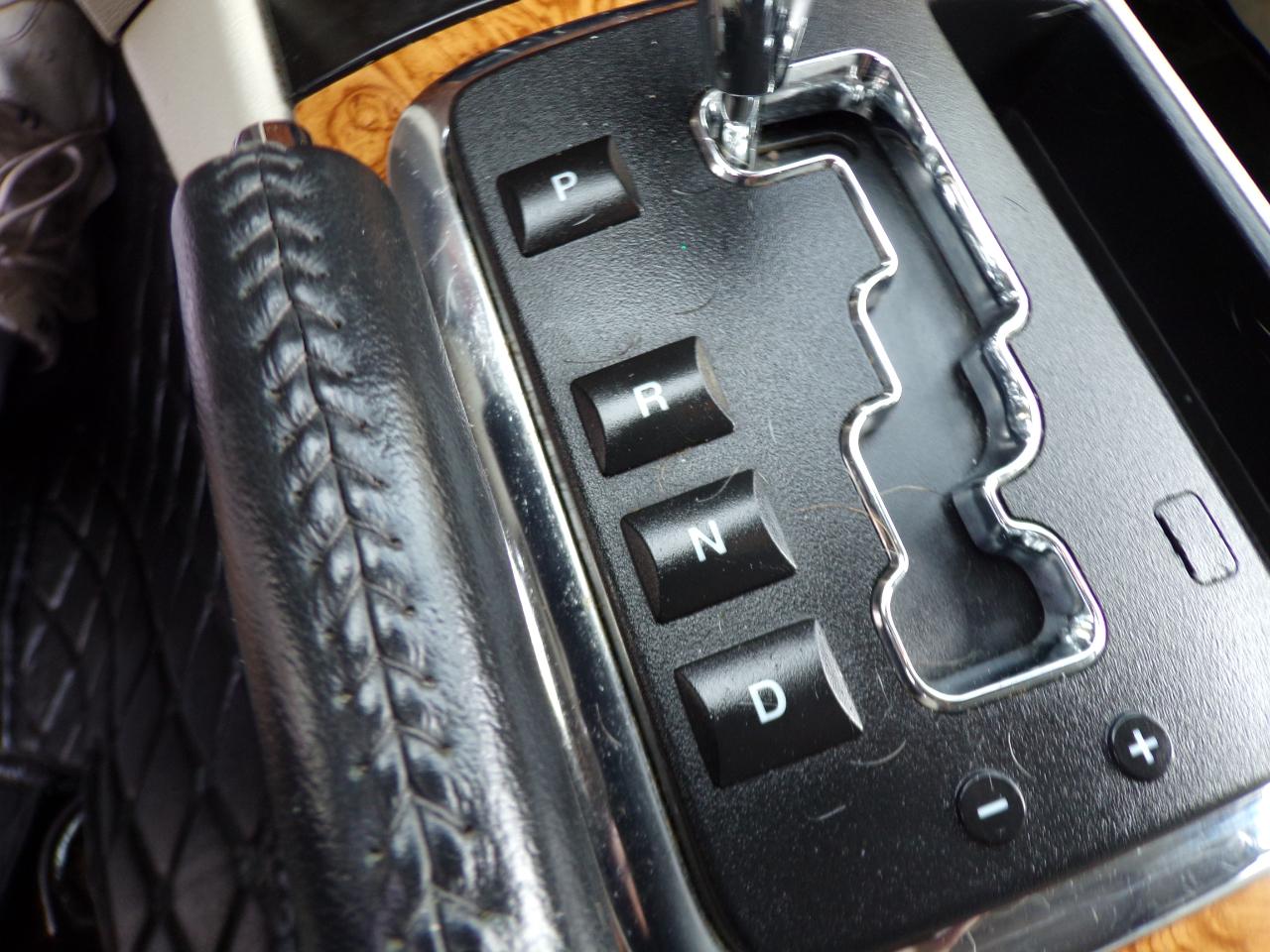 Jeep Grand Cherokee Limited 4WD 2010