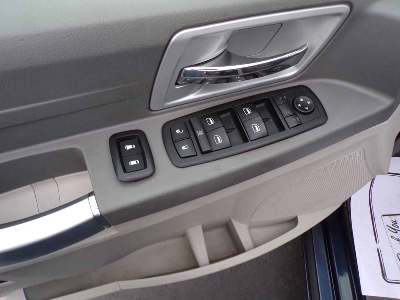 Chrysler Town & Country Touring 2008