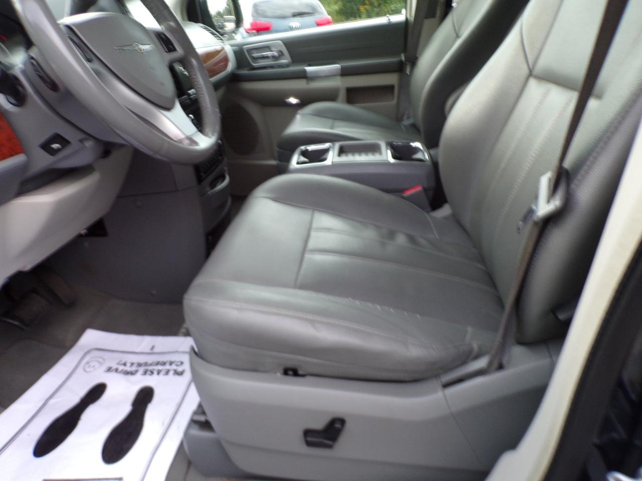 Chrysler Town & Country Touring 2008