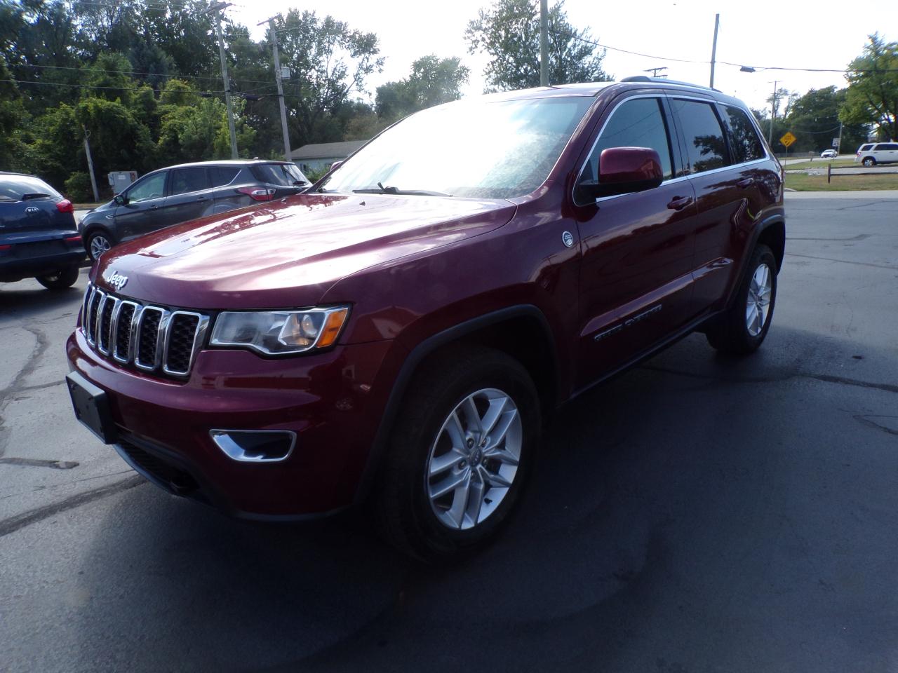 Jeep Grand Cherokee Laredo 4WD 2017