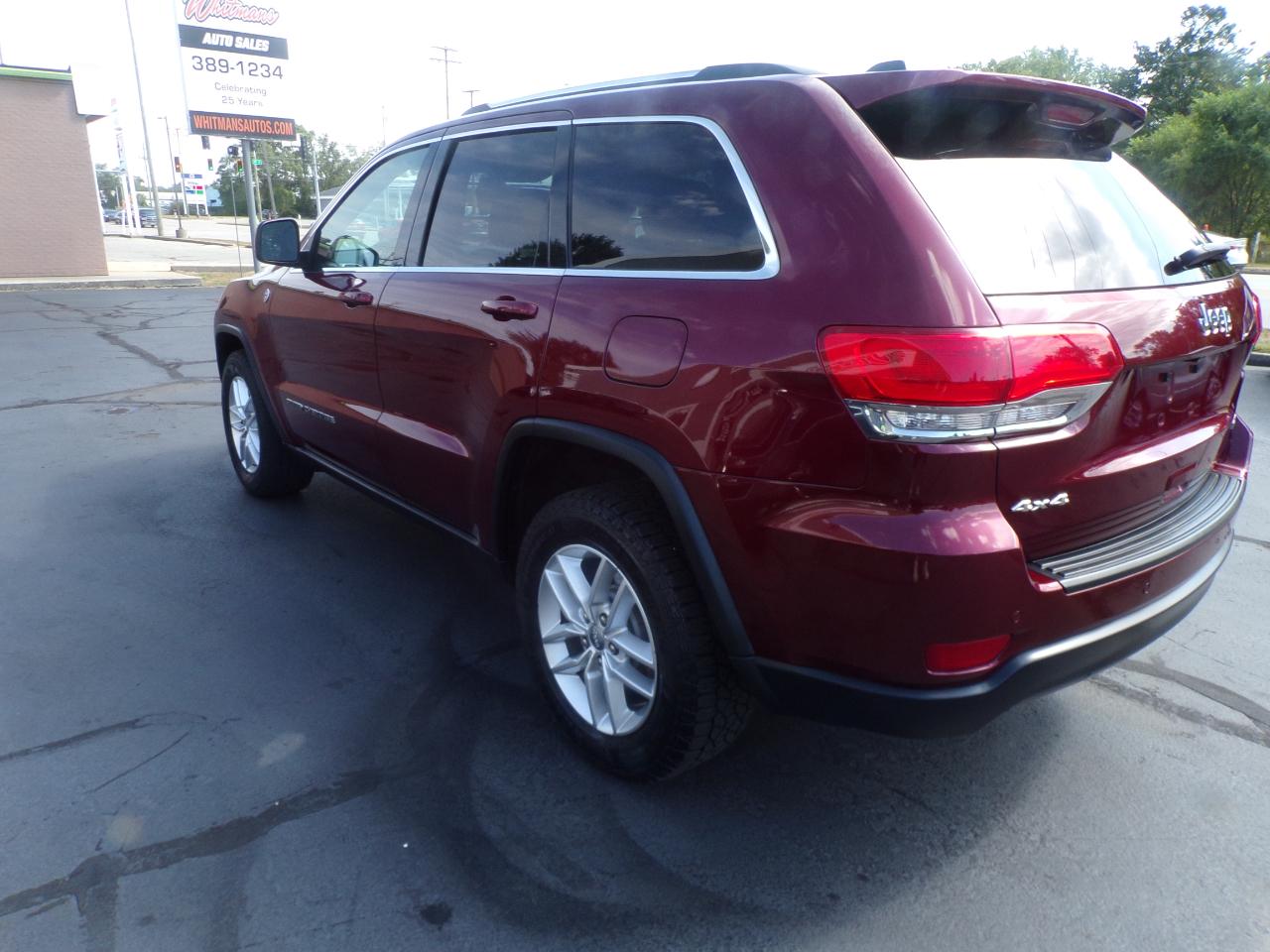 Jeep Grand Cherokee Laredo 4WD 2017