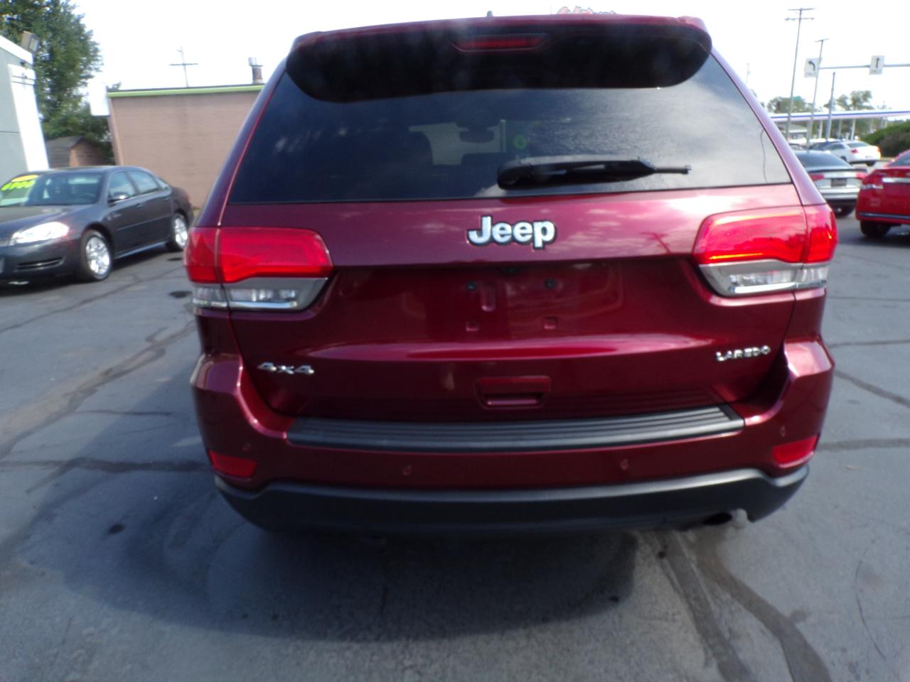 Jeep Grand Cherokee Laredo 4WD 2017