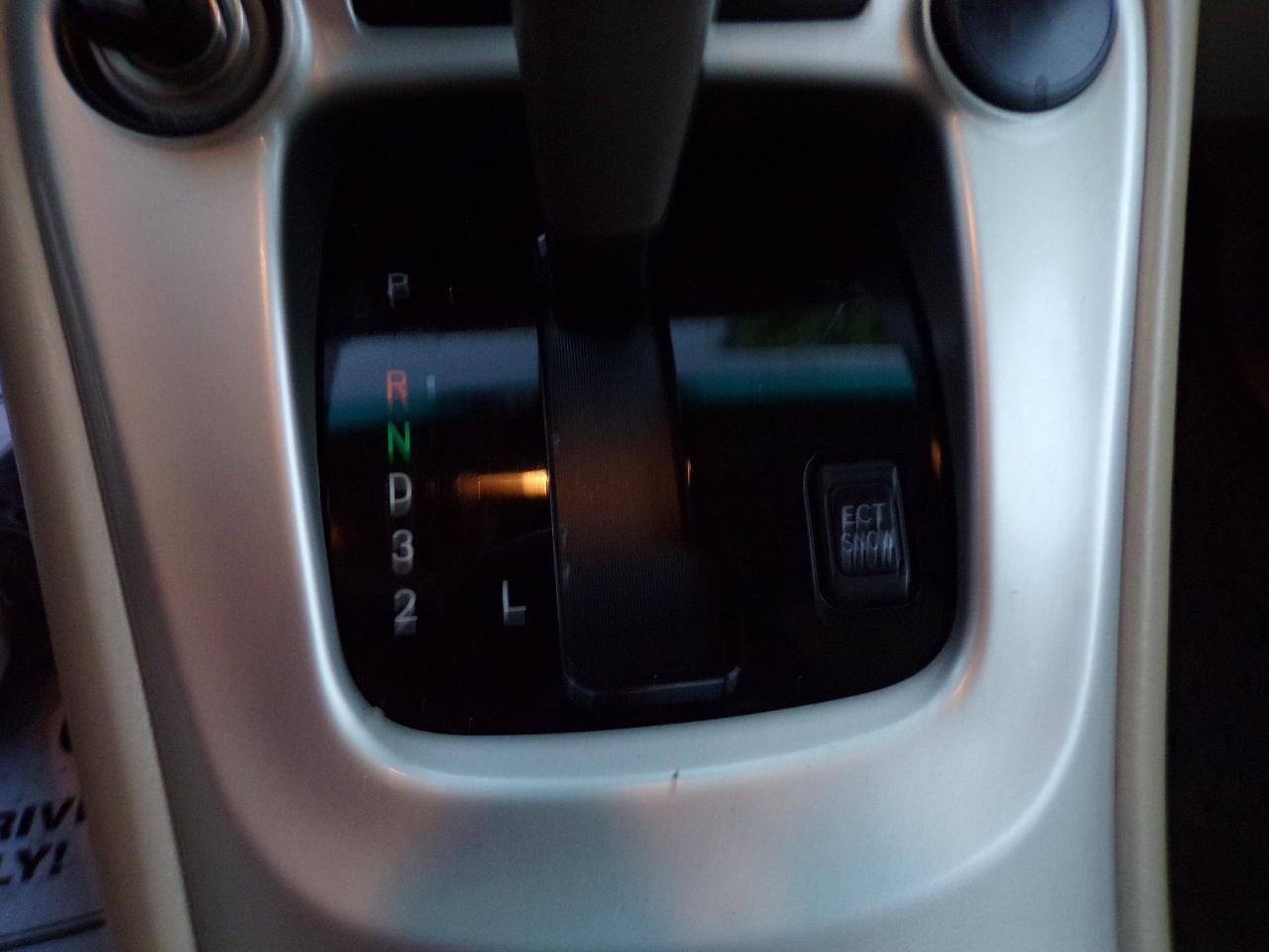 Toyota Highlander V6 2WD 2004