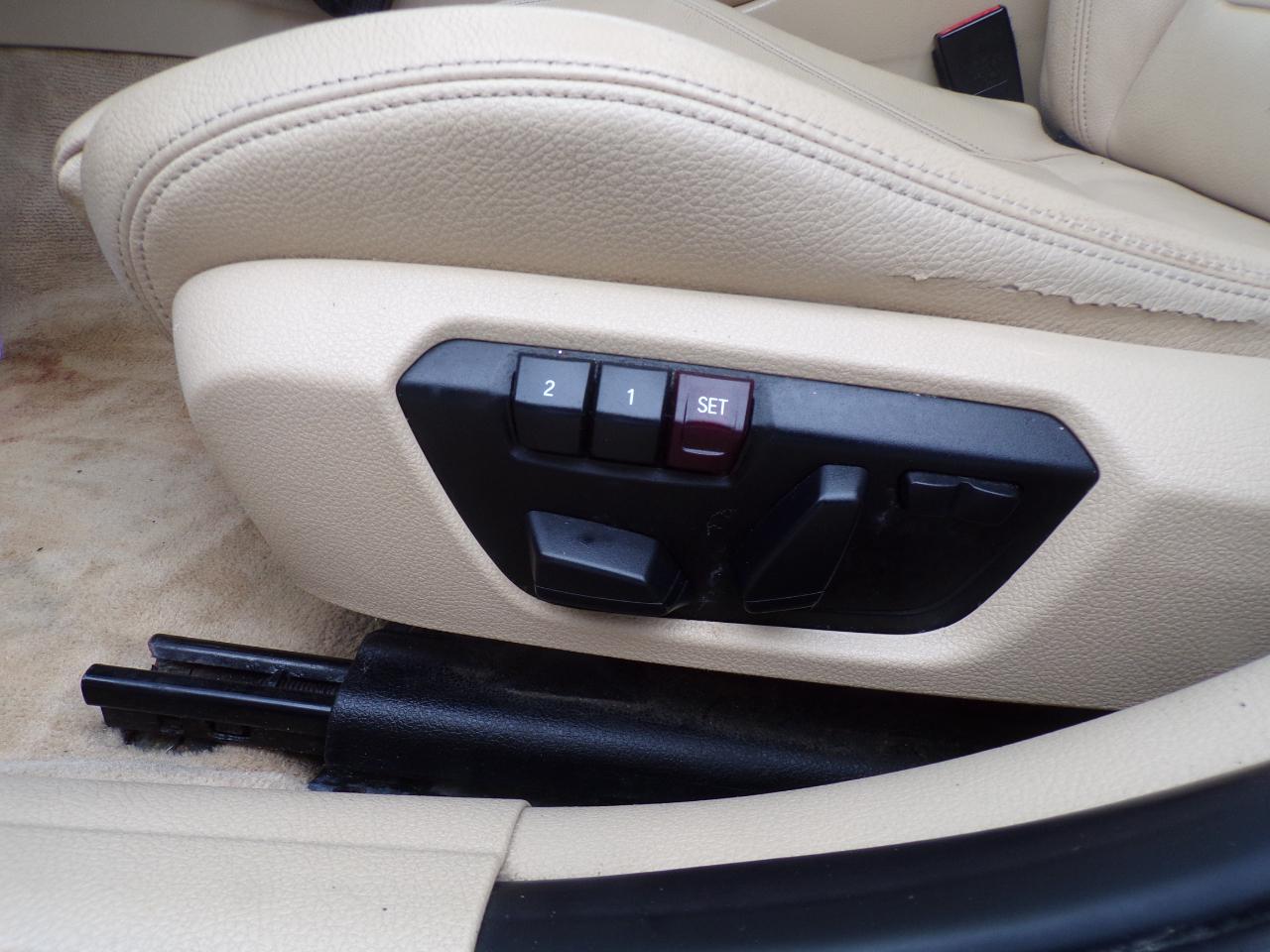 BMW 3-Series 320i xDrive 2015