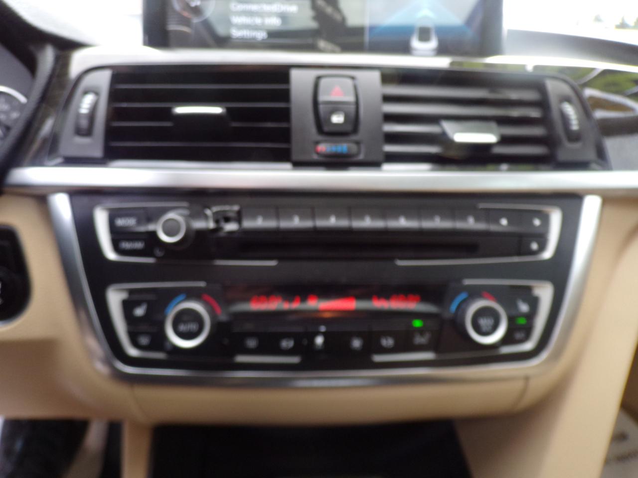 BMW 3-Series 320i xDrive 2015